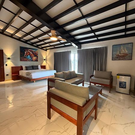 Hotel Tesoro Beach San Luis La Herradura 外观 照片